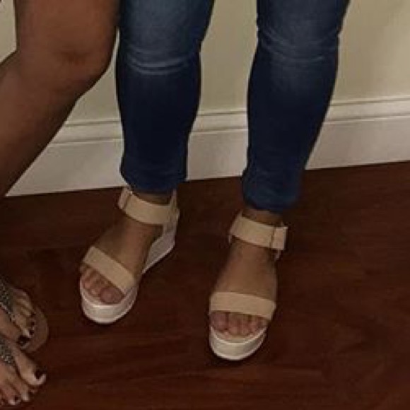 Nude Platform Sandals - Picture 2 of 8